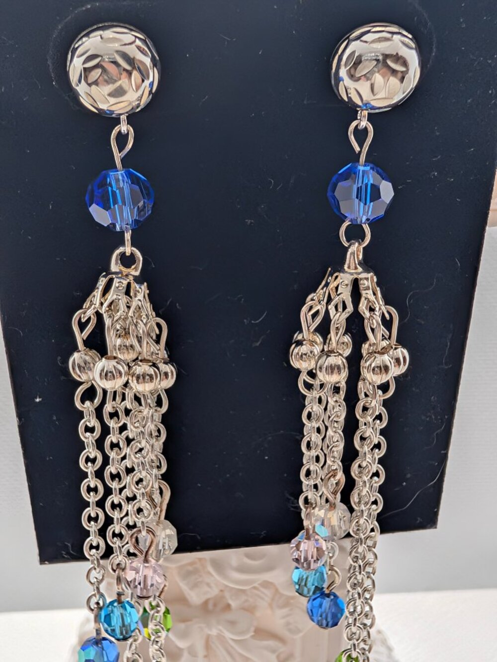 NWT fancy fashion dangle post earrings - Picture 3 of 8